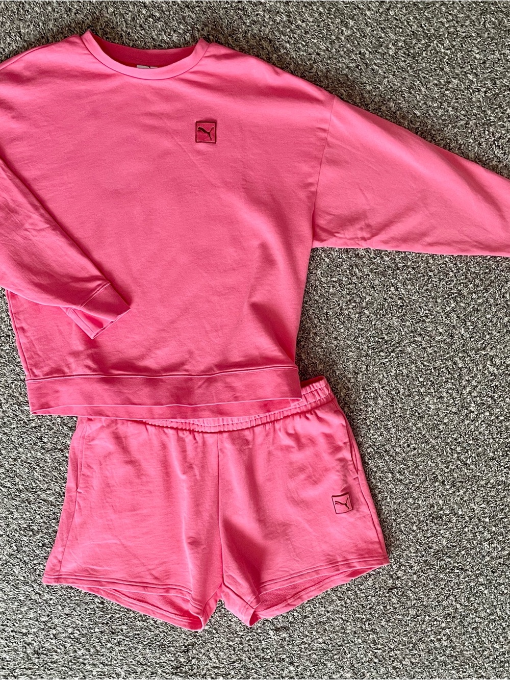 Puma Hot Pink Logo Crewneck Sweat Set